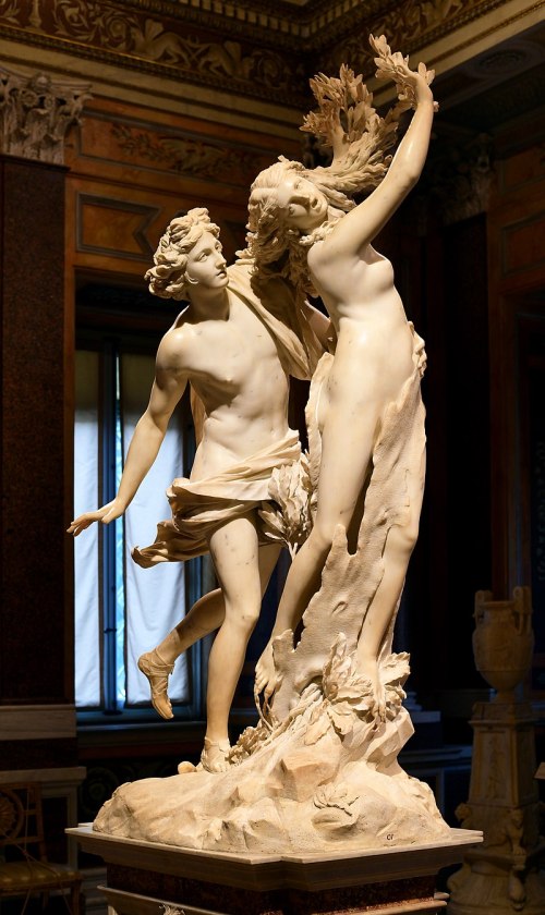 800px-Apollo_and_Daphne_(Bernini)_(cropped)